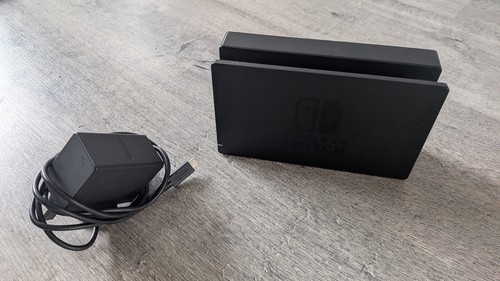 Official nintendo switch dock - official,